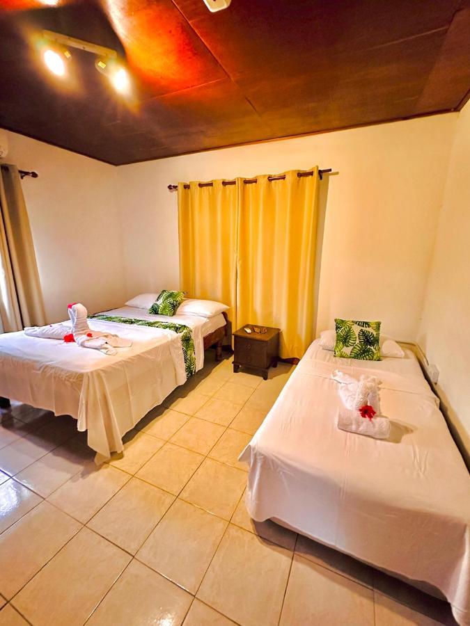 88 Days Self Catering Holidays & Accomodation Baie Lazare  Exterior foto